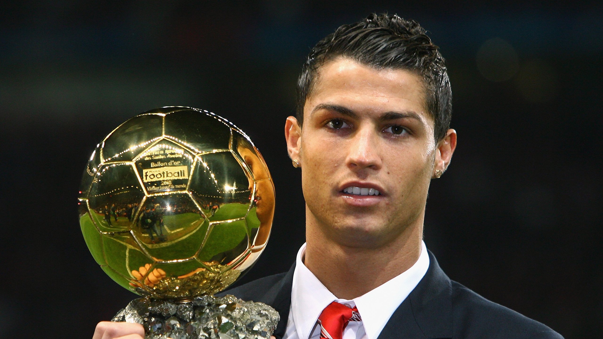 未来“足球天王”在欧冠舞台的首次大放异彩,欧足联50大未来之星